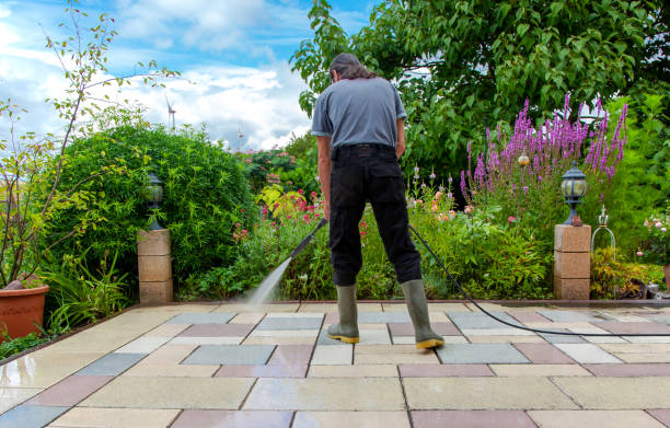 Professional  Pressure Washing Services in Huntsville, TX